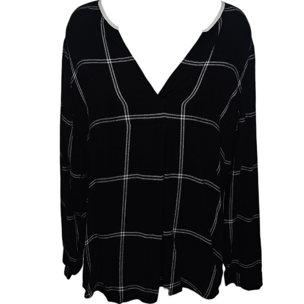 Vince Camuto Window Pane Plaid V-Neck Top